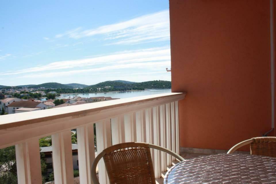 Apartmani Saric Rogoznica เซตเชโว ภายนอก รูปภาพ