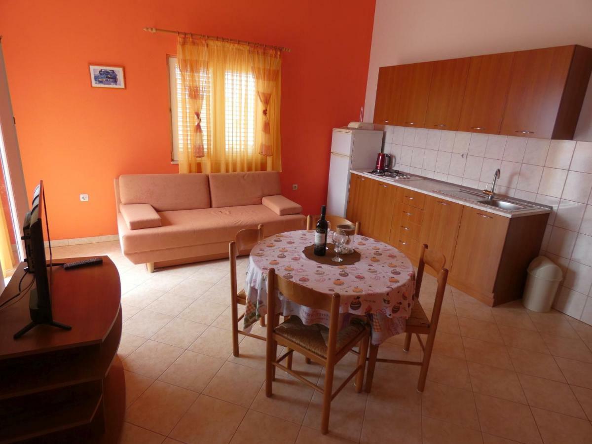 Apartmani Saric Rogoznica เซตเชโว ภายนอก รูปภาพ