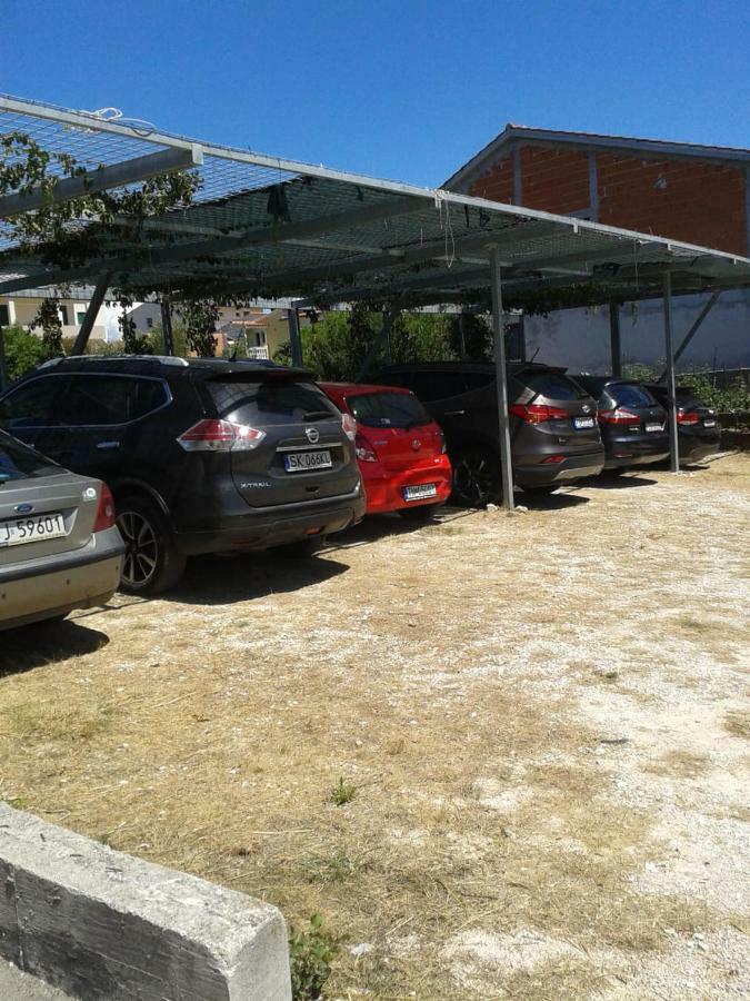 Apartmani Saric Rogoznica เซตเชโว ภายนอก รูปภาพ